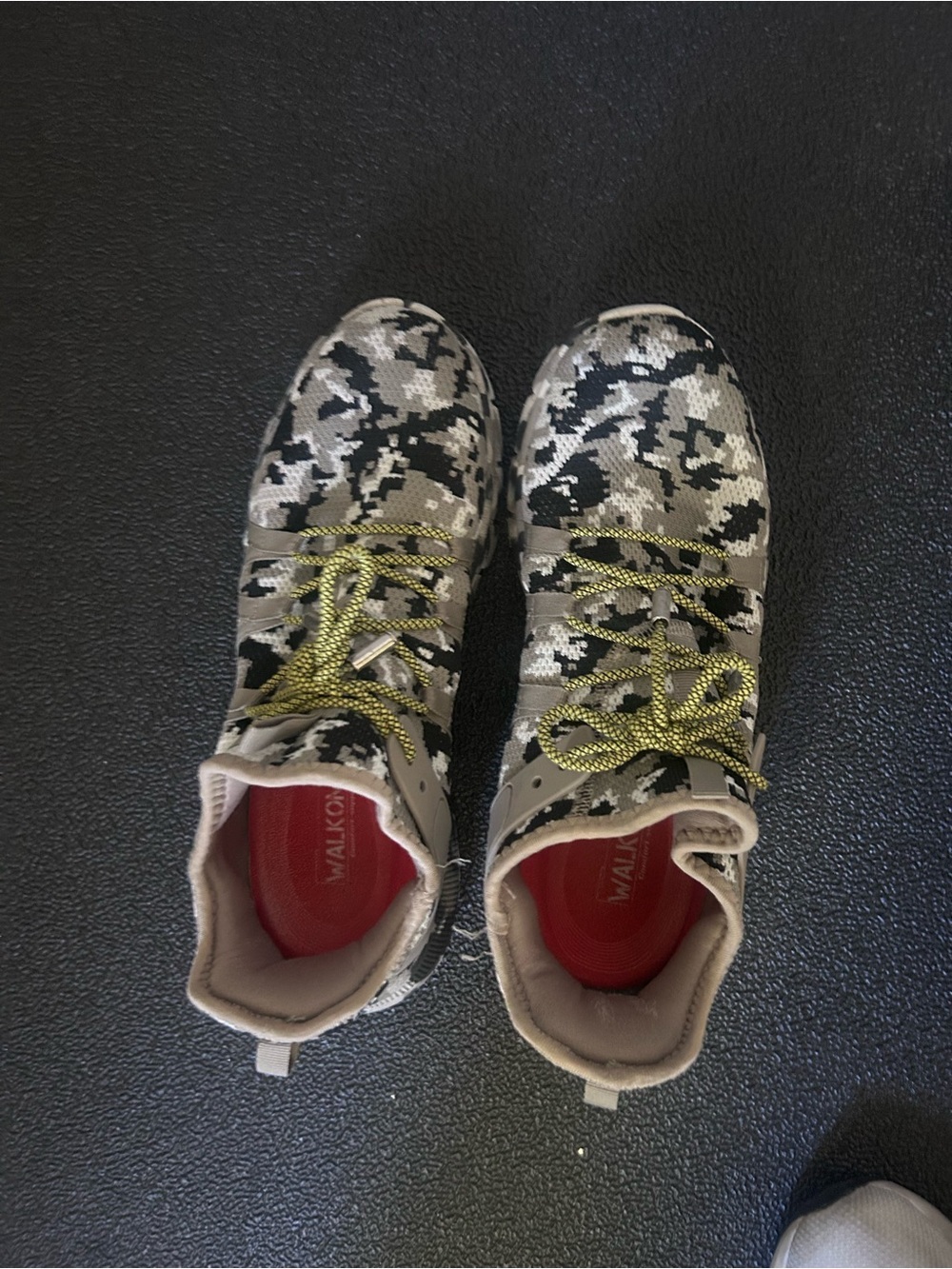 Men's Camo Knit Sneakers in Black & Gray -